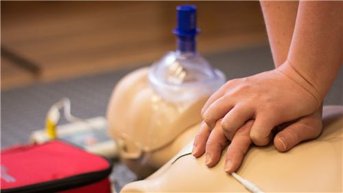 chest compression 